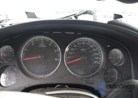 2010 GMC Yukon Xl 1500 Denali из США, поврежденный, VIN 1GKUKMEF3AR119811